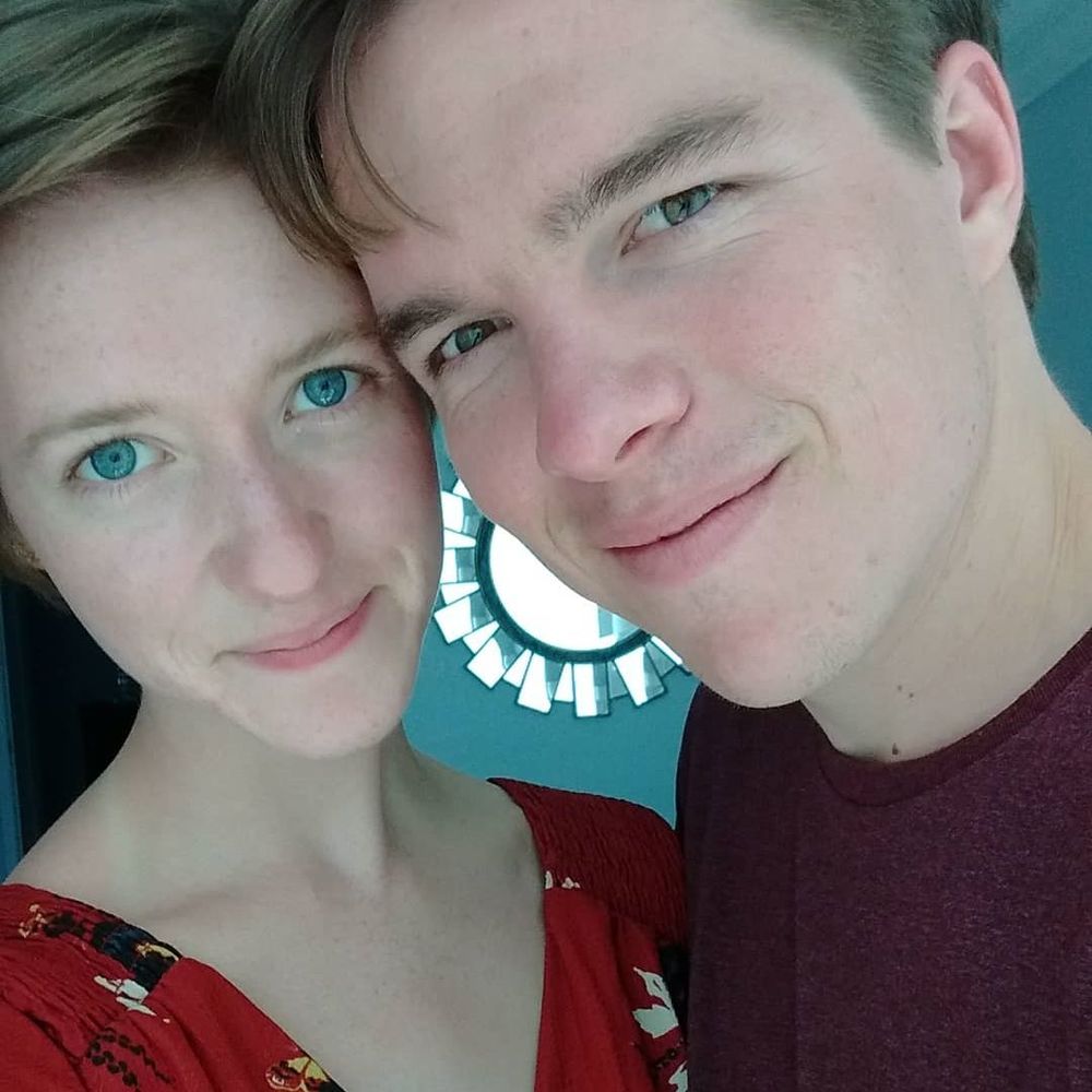 Meet your Posher, Flora